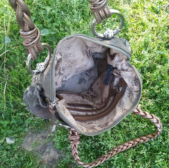 *SOLD!!!* B. Makowsky Leather Handbag - Picture 7 of 7